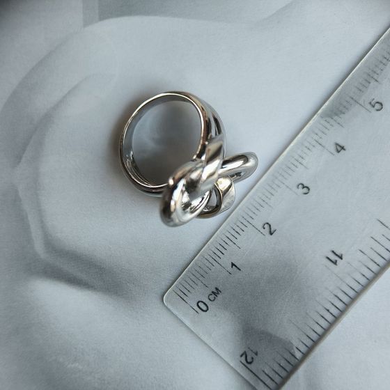 Серебряное кольцо без камней