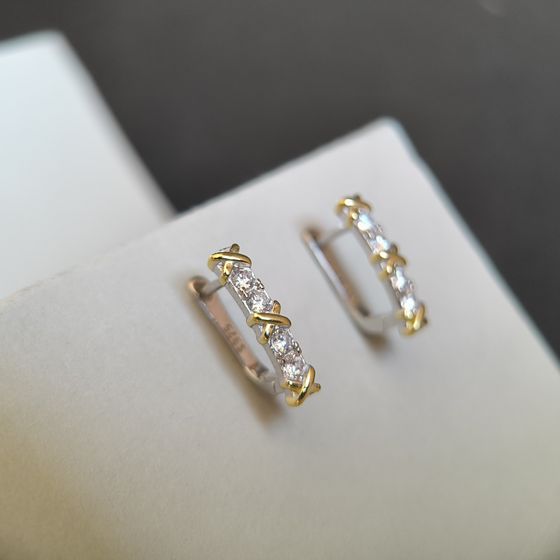 Silver Earrings with Fianites