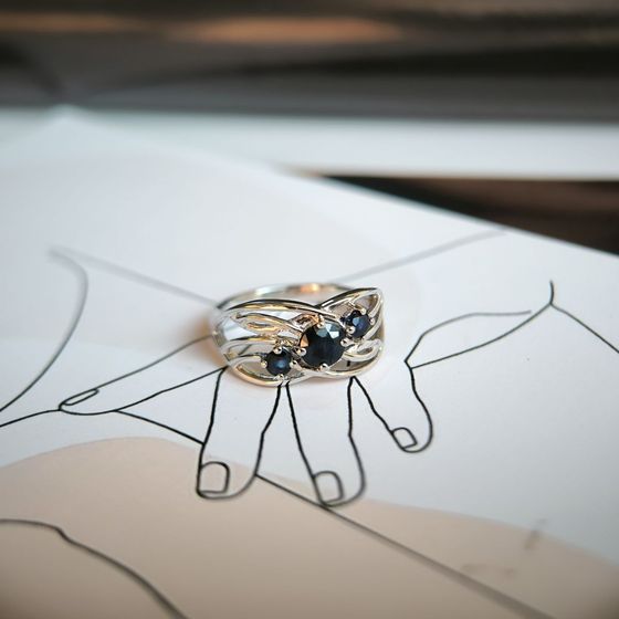 Срібна каблучка із сапфіром 0.938ct