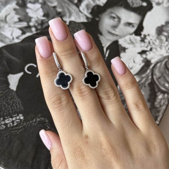 Silver earrings with onyx, fianites
