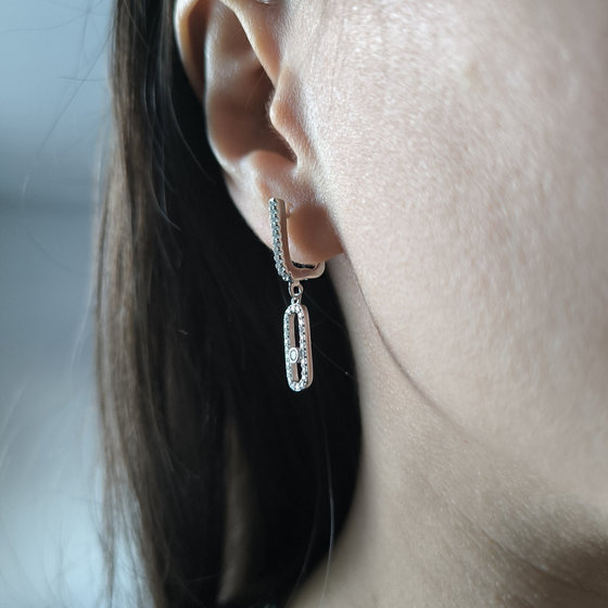 Silver earrings with cubic zirconia
