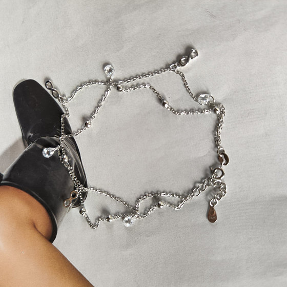 Silver anklet with cubic zirconia