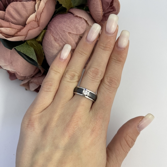 Silver ring with ceramics