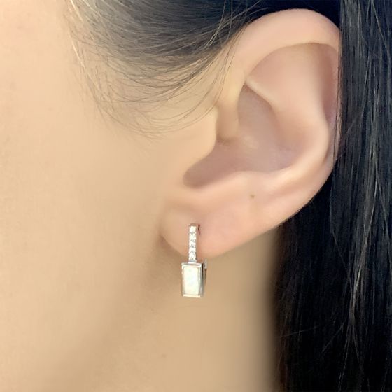 Silver earrings with opal 0.395ct