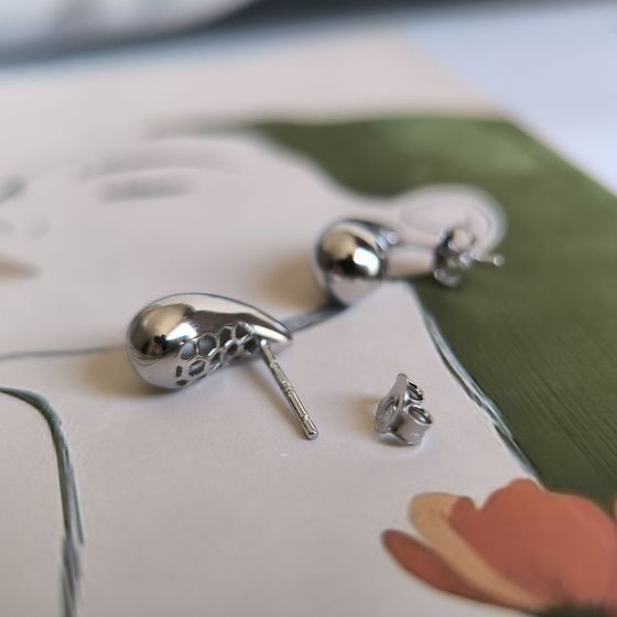 Silver earrings without stones