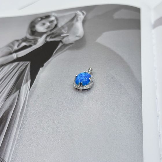Срібна підвіска з опалом 2.733ct, фіанітами