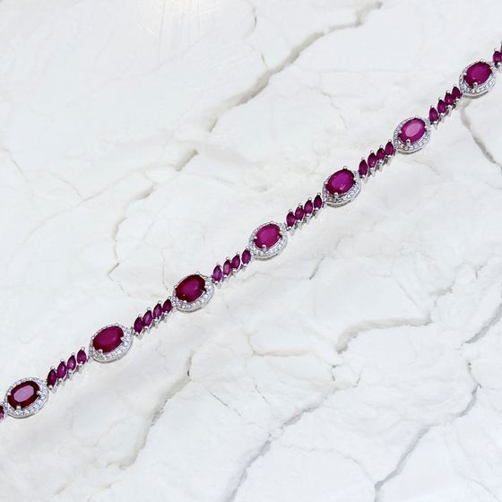 Silver bracelet with ruby 12.29ct
