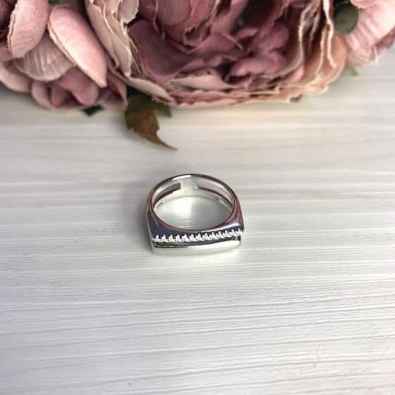 Silver Ring with Fianites