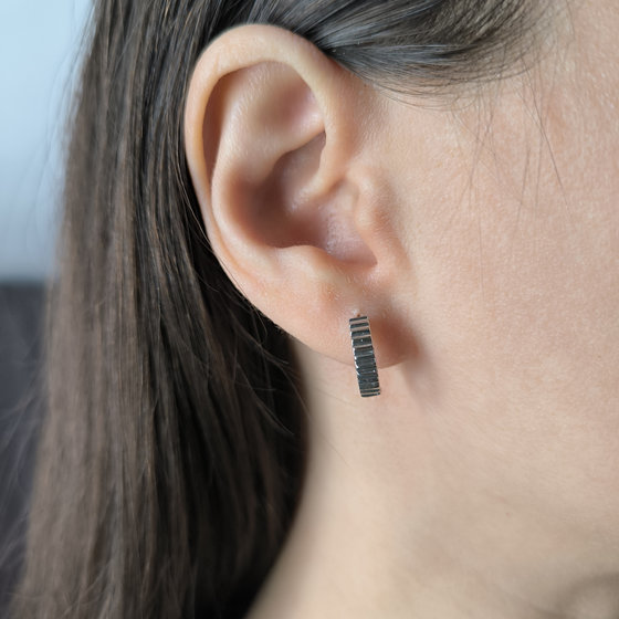 Silver earrings with 0.44ct phianites