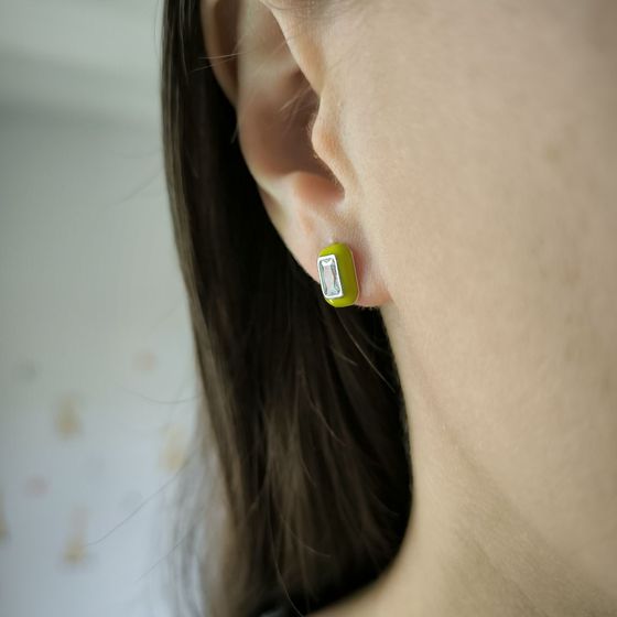 Silver earrings with phianites, semallu