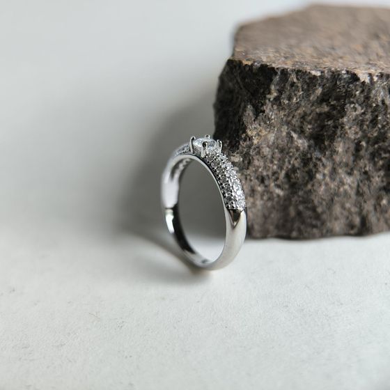 Silver Ring with Fianites