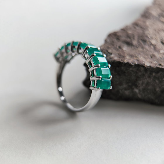 Silver ring with agate 2.63ct