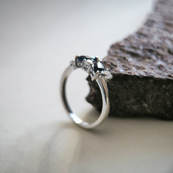 Silver ring with sapphire and cubic zirconia