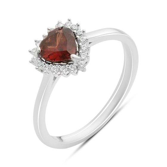 Silver ring with a 1.122-carat garnet
