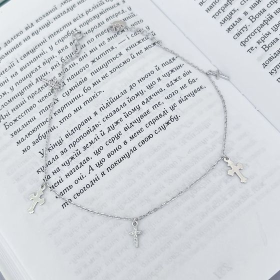 Silver bracelet with phianites
