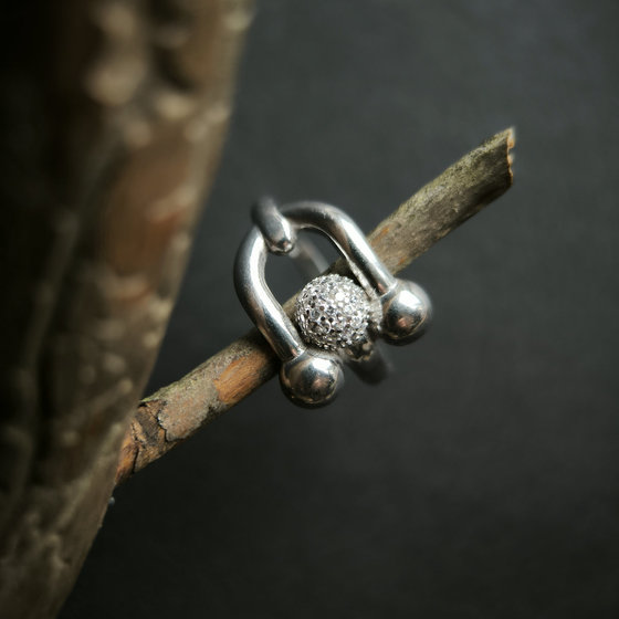 Silver ring with cubic zirconia