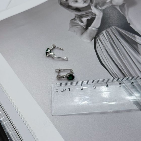 Silver earrings with agate (1.709 carats)