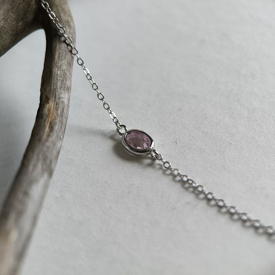 Silver necklace with phianites