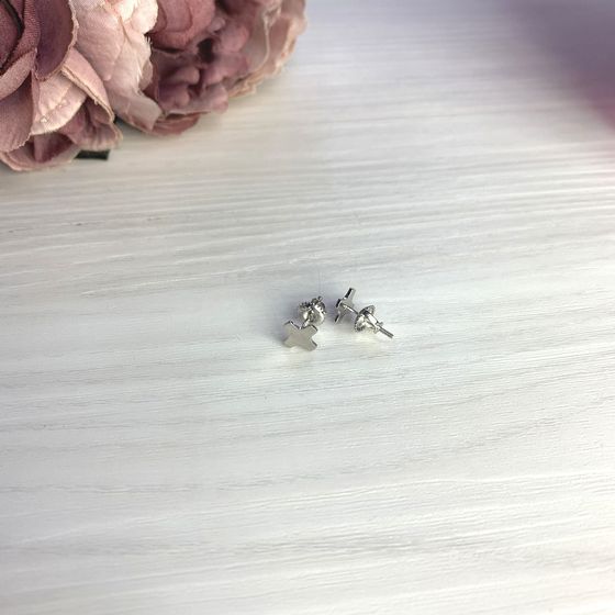 Silver earrings without stones