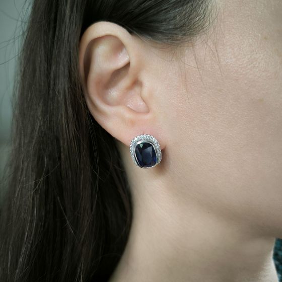 Срібні сережки з сапфіром 5.218ct, фіанітами