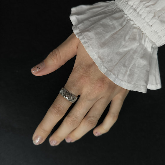 Silver ring without stones