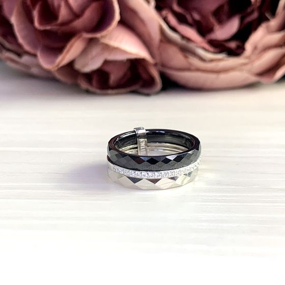 Silver ring with ceramics