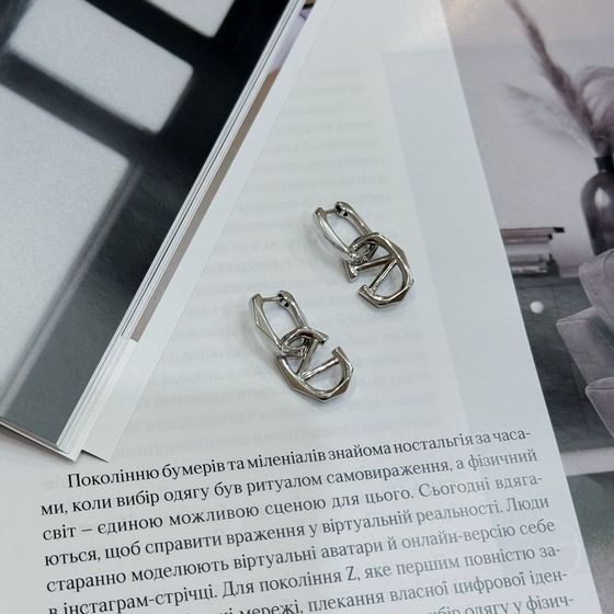 Silver earrings without stones