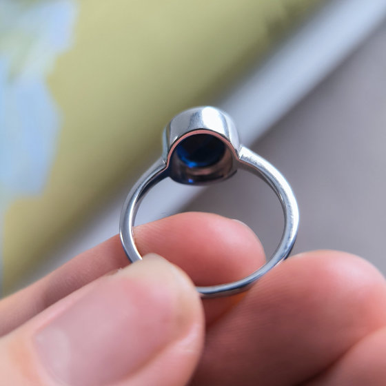 Silver ring with sapphire nano 2.26ct