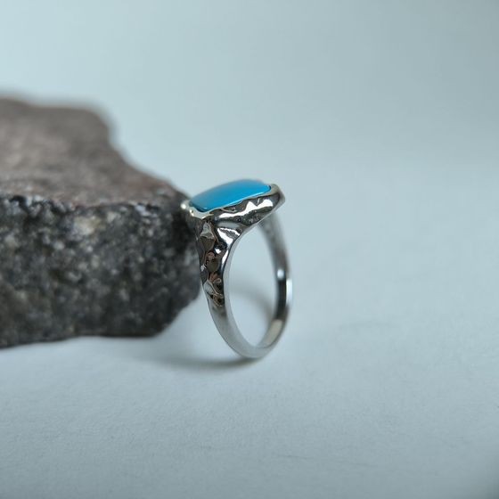 Silver ring with turquoise