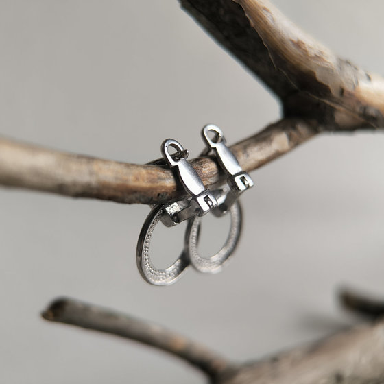 Silver earrings with cubic zirconia