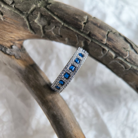 Silver ring with sapphire nano 1.213ct
