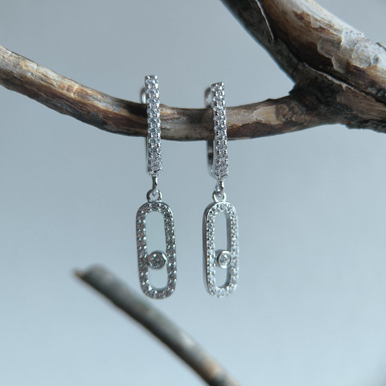 Silver earrings with cubic zirconia