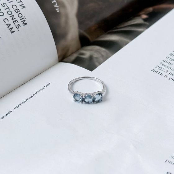 Серебряное кольцо с топазом Лондон Блю 1.361ct