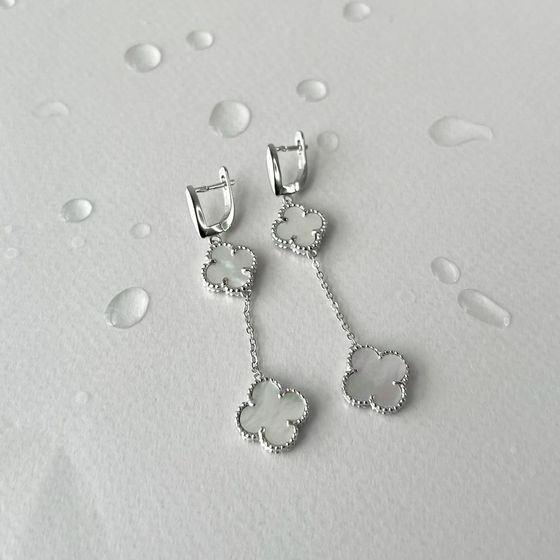 Silver earrings with mother-of-pearl