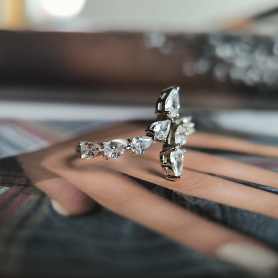 Silver ring with cubic zirconia