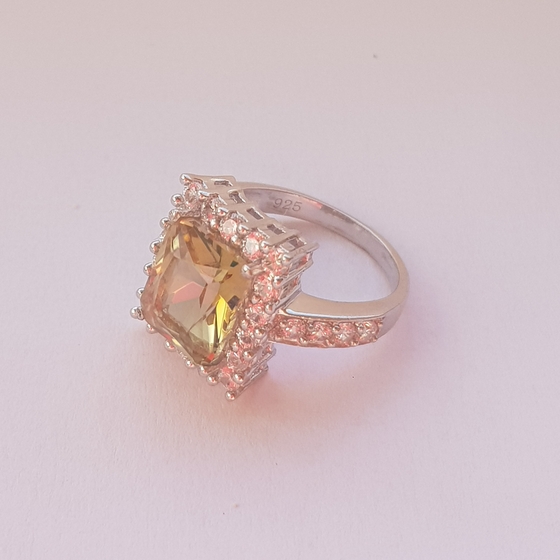 Silver ring with citrine nano 4.18ct