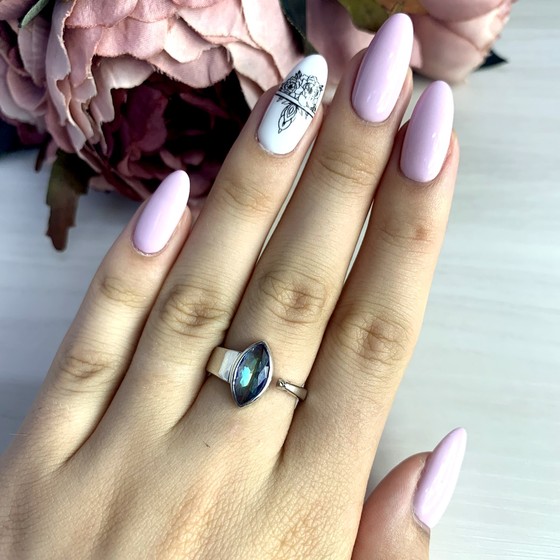 Silver ring with mystic topaz 1.34ct