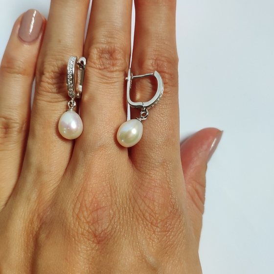 Silver Earrings with Pearls
