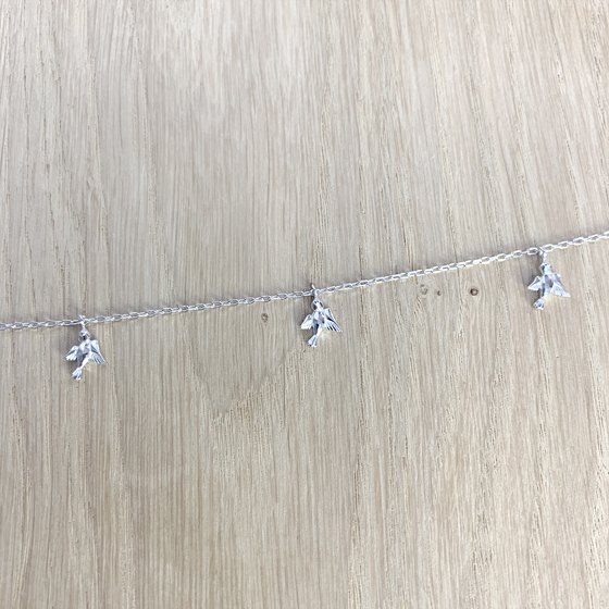 Silver bracelet without stones