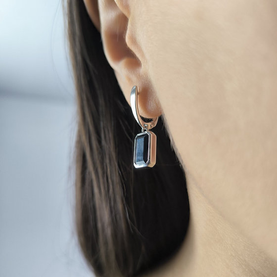 Silver earrings with nano sapphire 3.65ct
