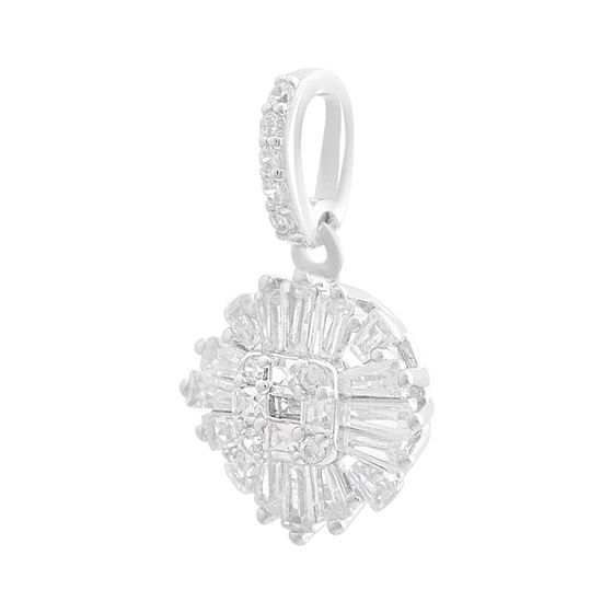 Silver pendant with phianites