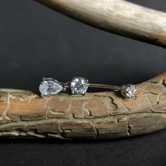 Silver piercing with phianites