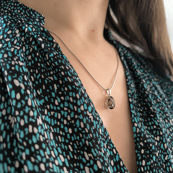 Срібна підвіска з раухтопазом (димчастим кварцом) 3ct