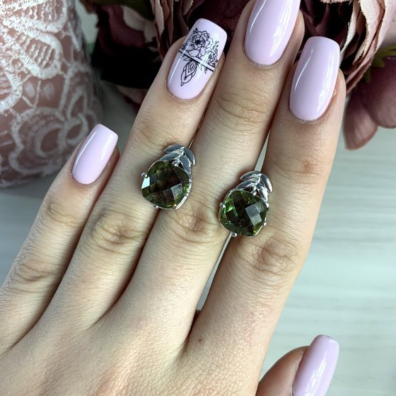 Срібні сережки з султанітом 7.337ct