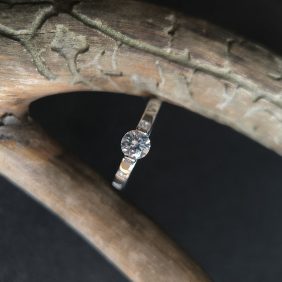 Silver ring with cubic zirconia