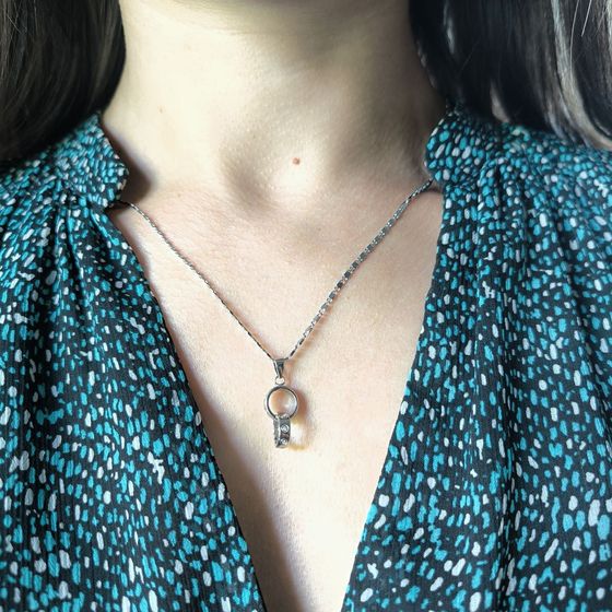 Silver pendant with phianites