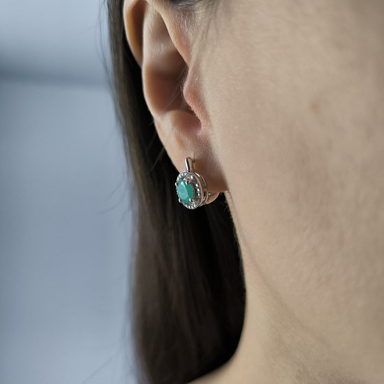 Серебряные серьги с изумрудом 2.028ct