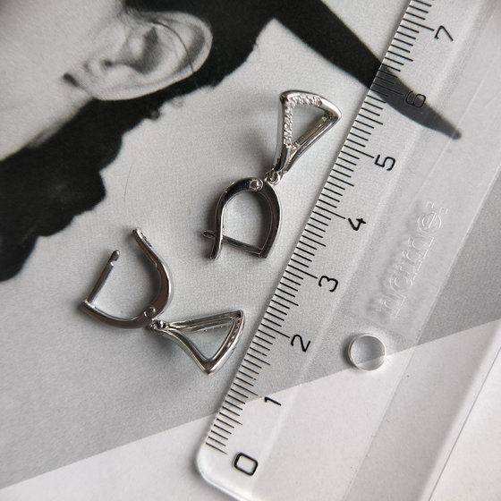 Срібні сережки з фіанітами 0.2ct