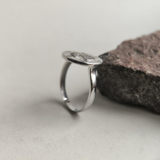 Срібна каблучка з фіанітами 0.14ct