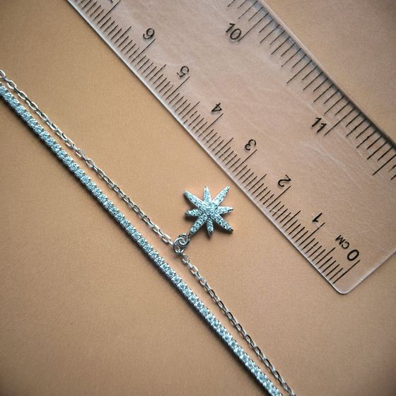 Silver bracelet with phianites